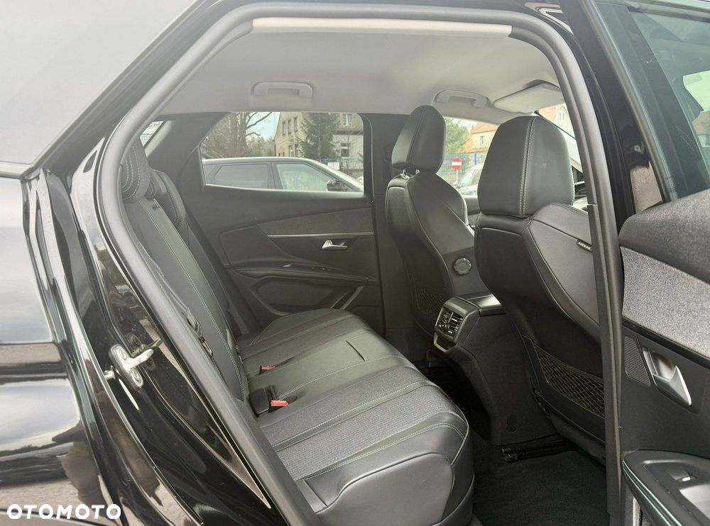 Peugeot 3008 1.6 PureTech Hybrid PHEV Allure Pack S&S EAT8 - 12