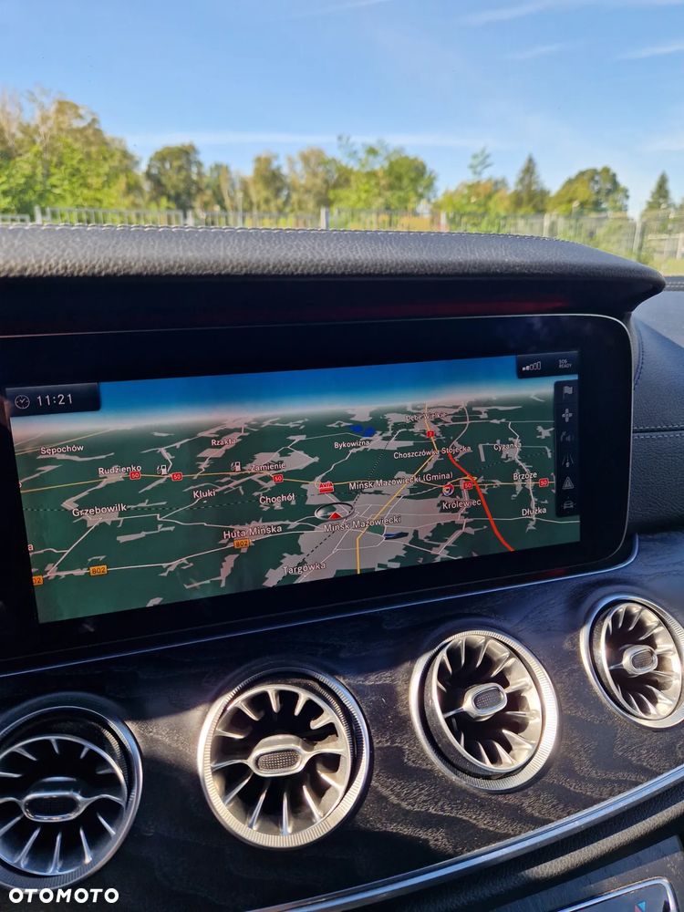 Mercedes-Benz Klasa E 200 Coupe 9G-TRONIC - 33