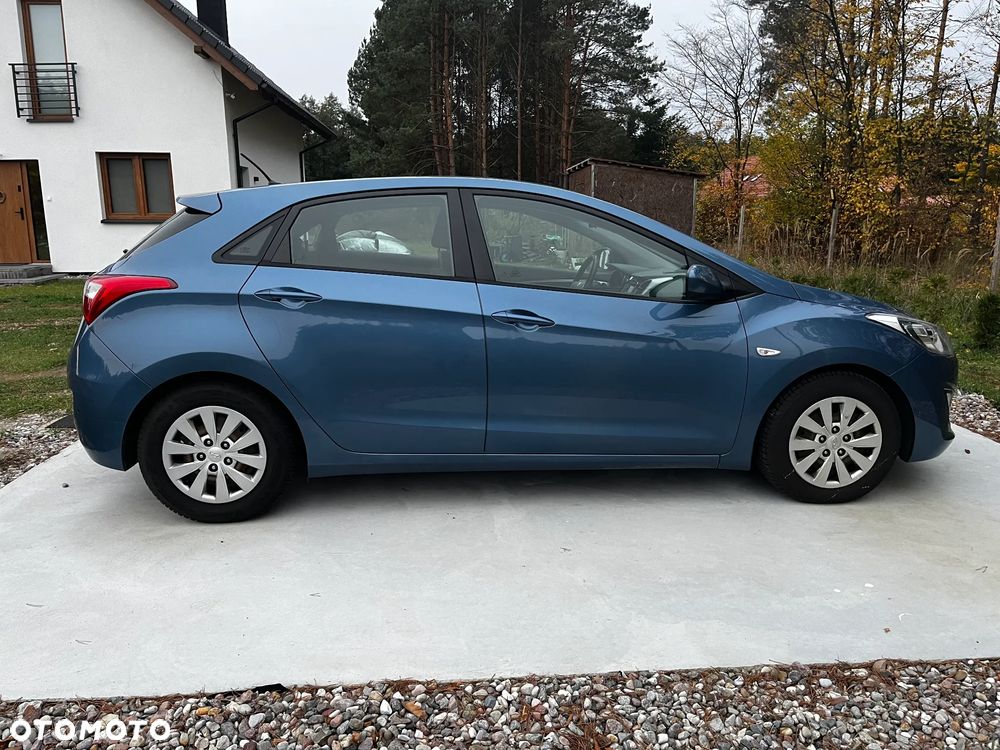 Hyundai i30 1.6 CRDi Comfort - 24