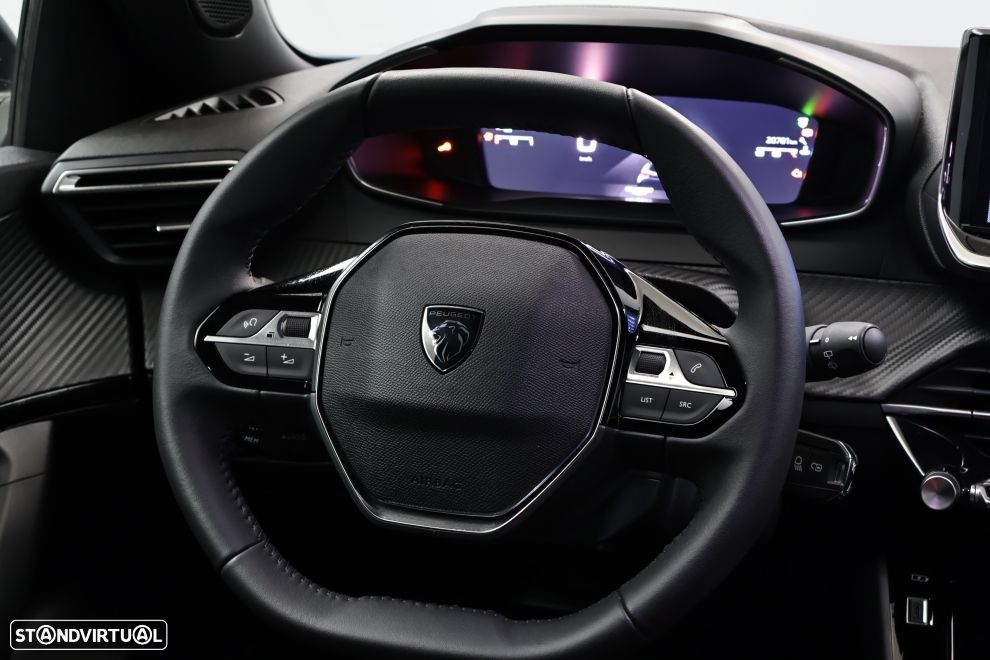 Peugeot 2008 1.2 PureTech Allure - 16