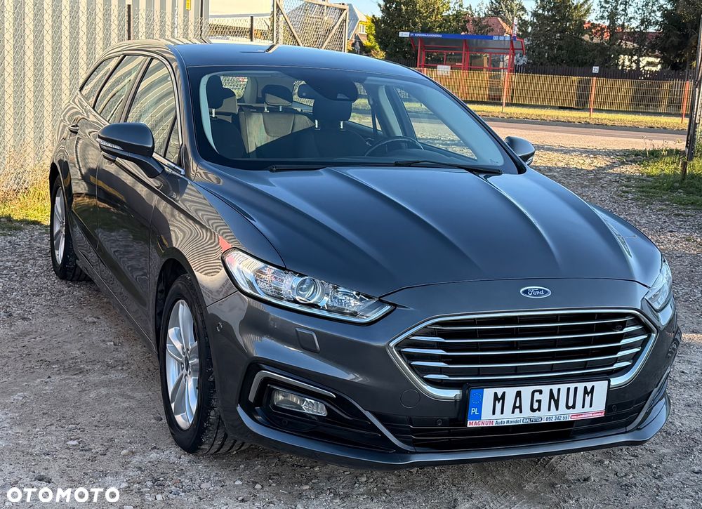 Ford Mondeo - 29