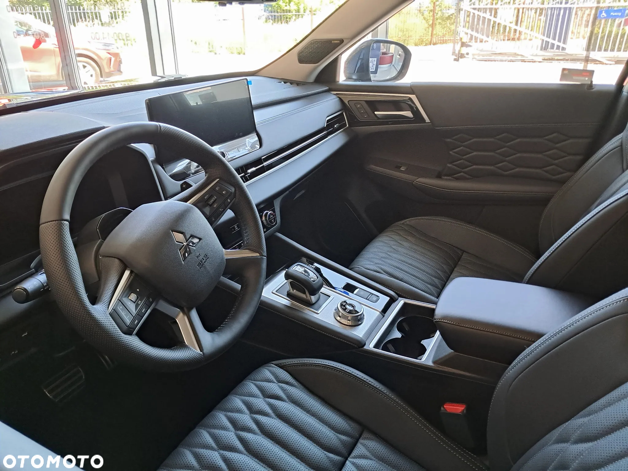 Mitsubishi Outlander PHEV Instyle - 6