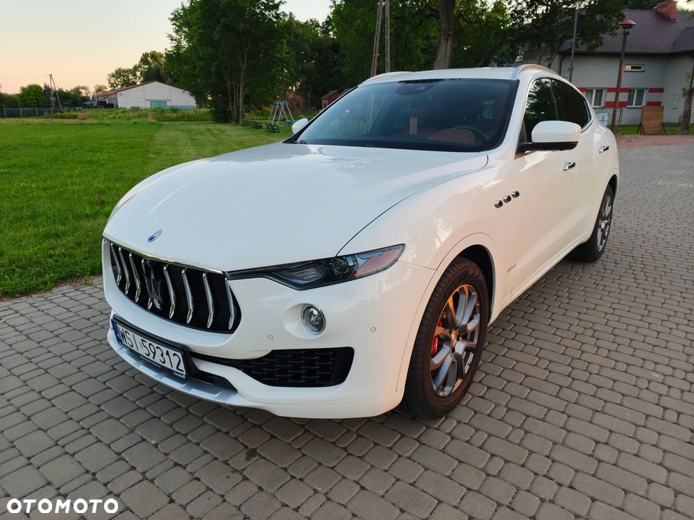 Maserati Levante S Q4 GranLusso - 22