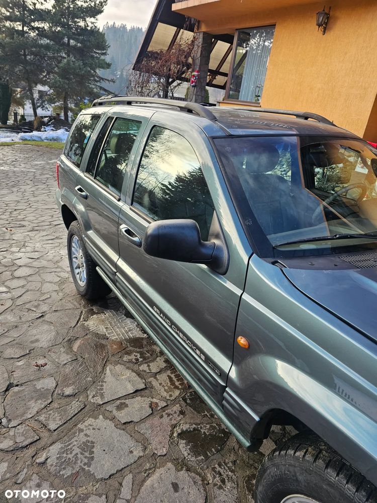 Jeep Grand Cherokee - 4