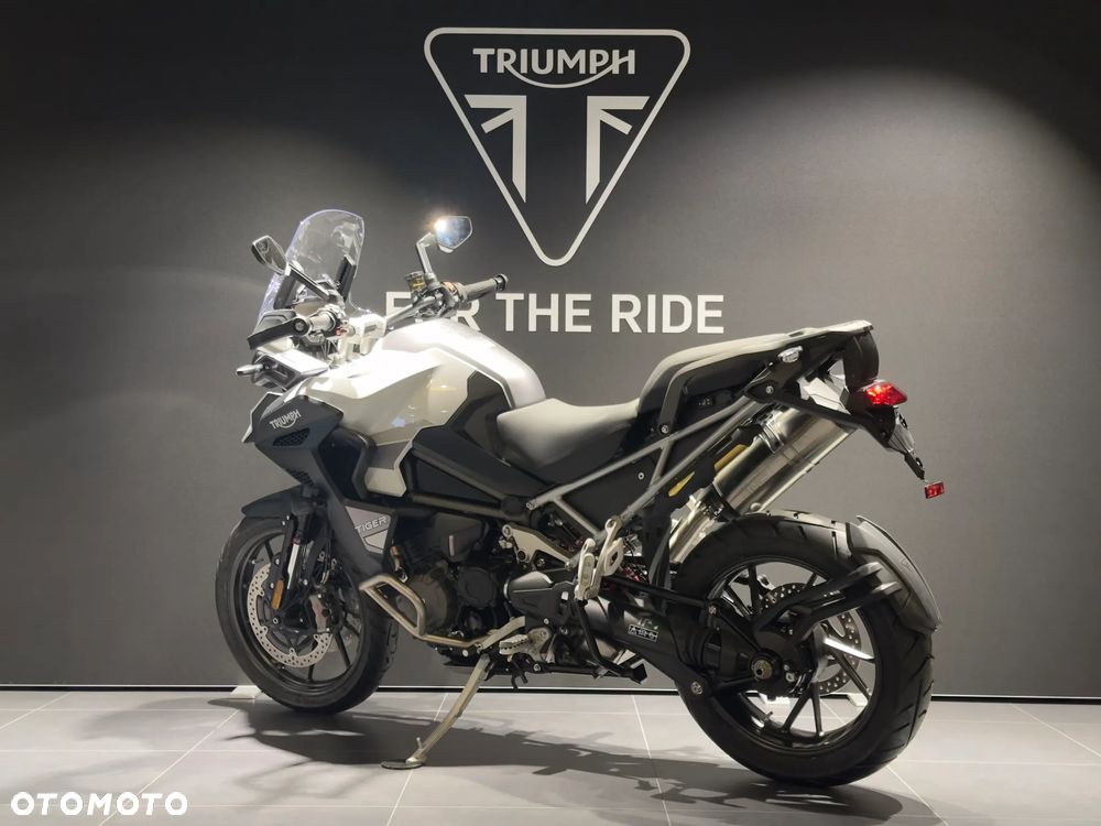Triumph Tiger - 8