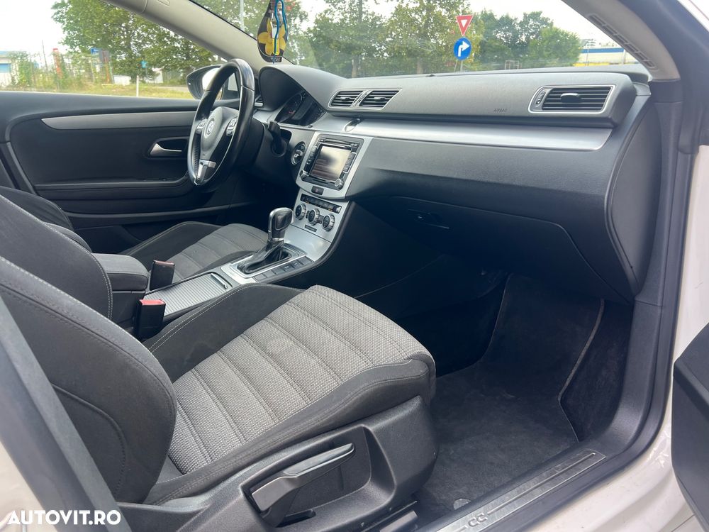 Volkswagen Passat CC 2.0 TDI BMT DSG 4Motion - 12