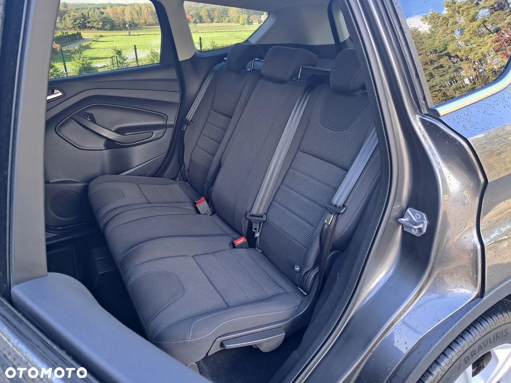 Ford Kuga 2.0 TDCi 2x4 Trend - 11