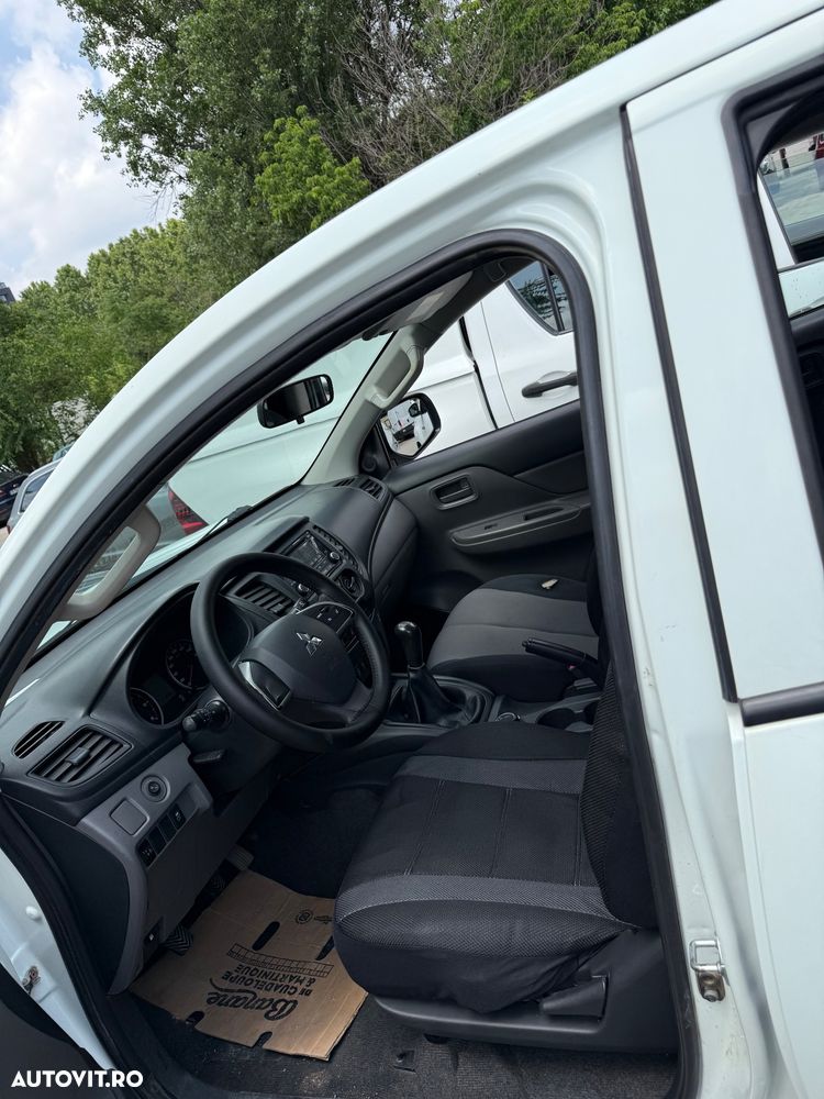 Mitsubishi L200 Double Cab M/T Intense - 16