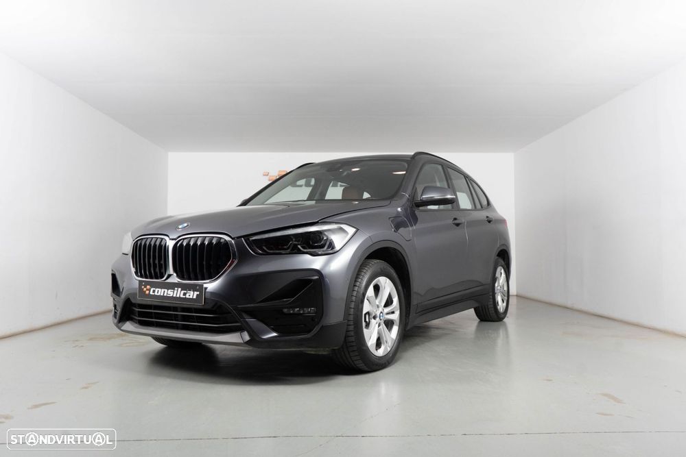 BMW X1 25 e xDrive Corporate Edition - 9