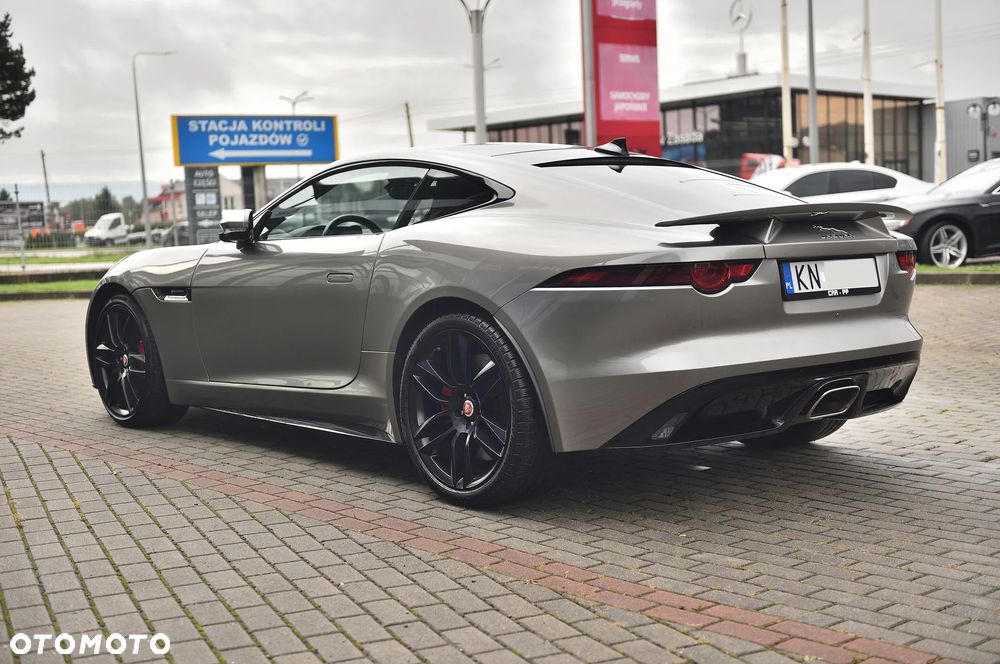 Jaguar F-Type Coupe P300 R-Dynamic - 7