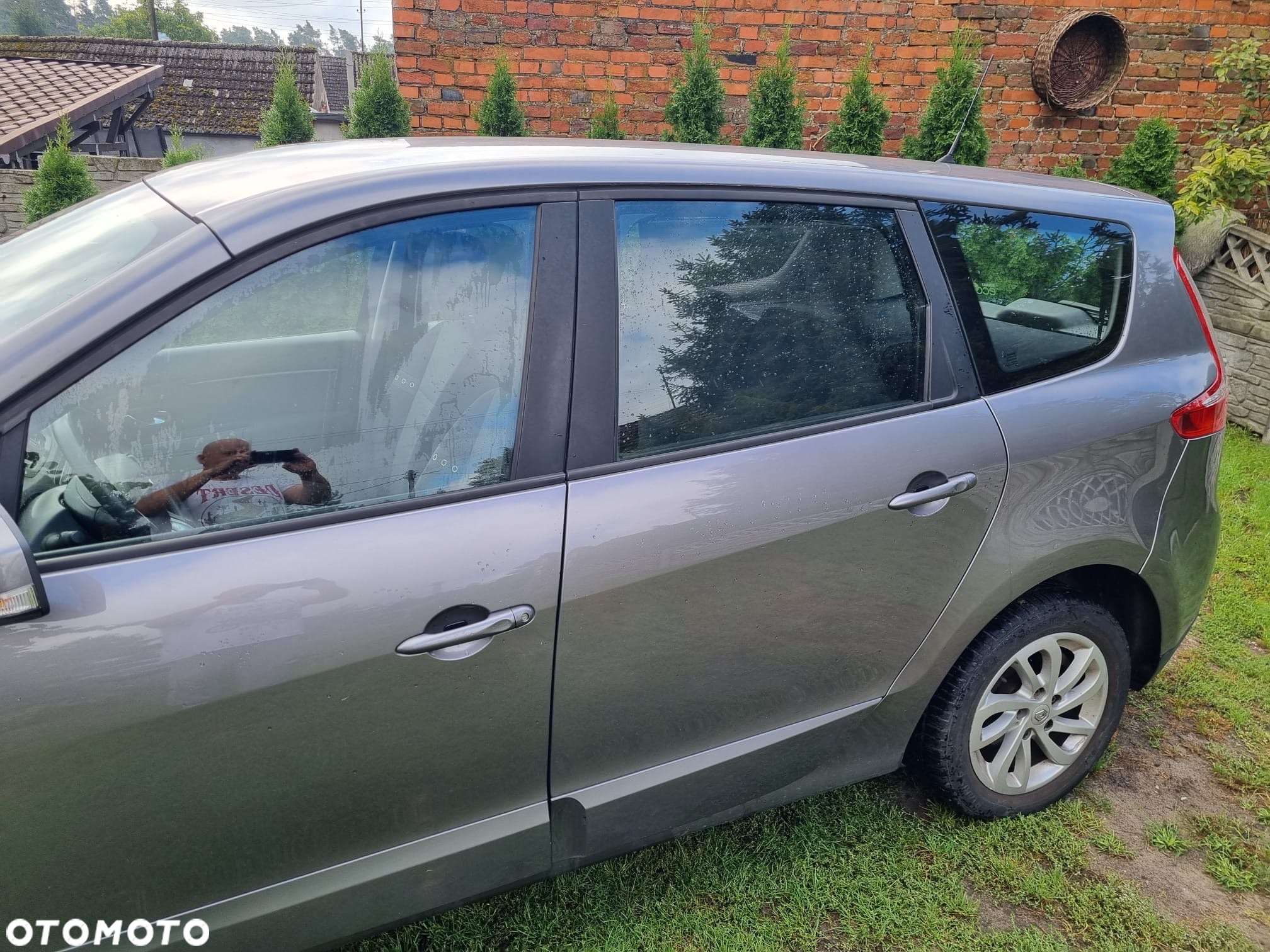 Renault Grand Scenic - 6