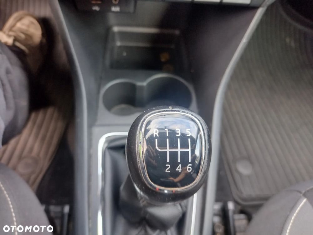 Skoda RAPID 1.0 TSI Ambition - 14
