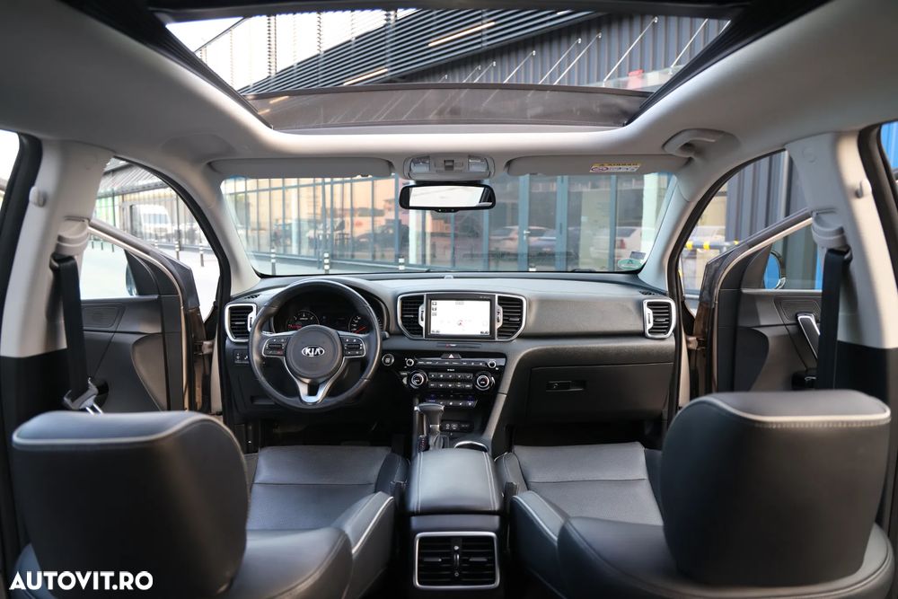 Kia Sportage 2,0 CRDI AWD Aut. Platinum - 6