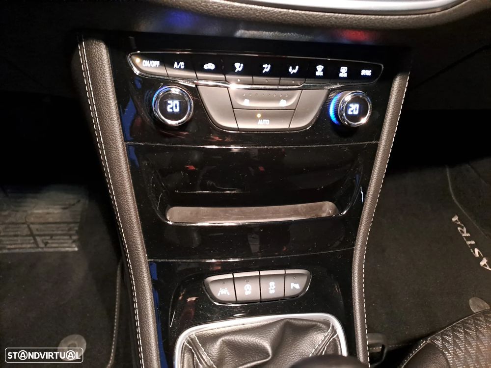 Opel Astra Sports Tourer 1.6 CDTI Innovation S/S - 32