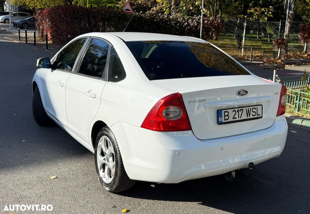 Ford Focus 1.6 TDCi Anniversary - 13