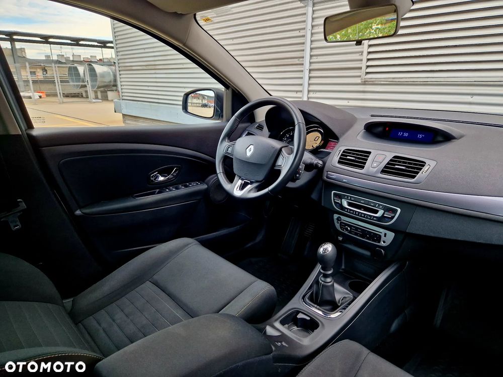 Renault Megane 1.2 16V TCe Energy Limited EU6 - 21