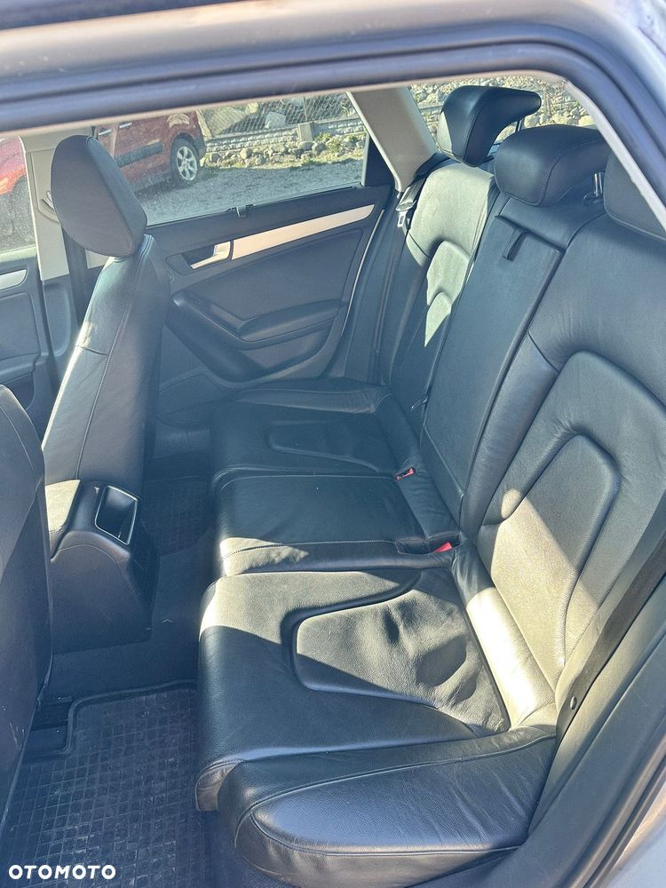 Audi A4 Avant - 6