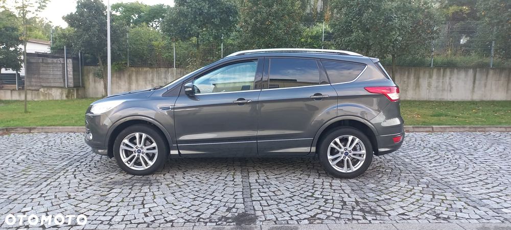 Ford Kuga 1.5 EcoBoost 4x4 Titanium - 10