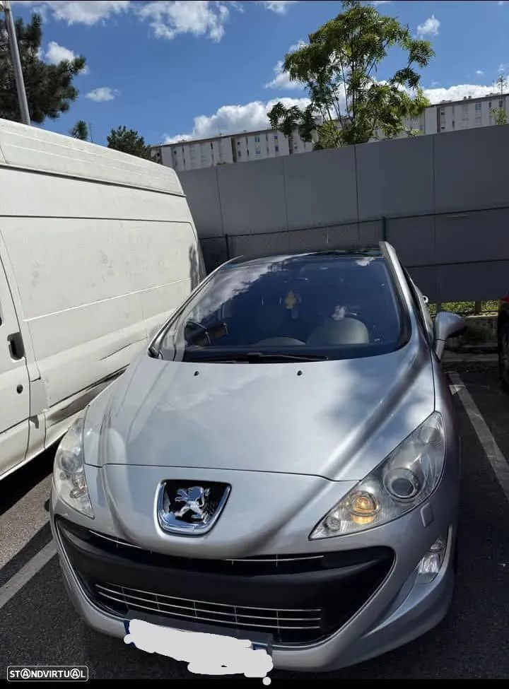 Peugeot 308 1.4 16V Executive - 1