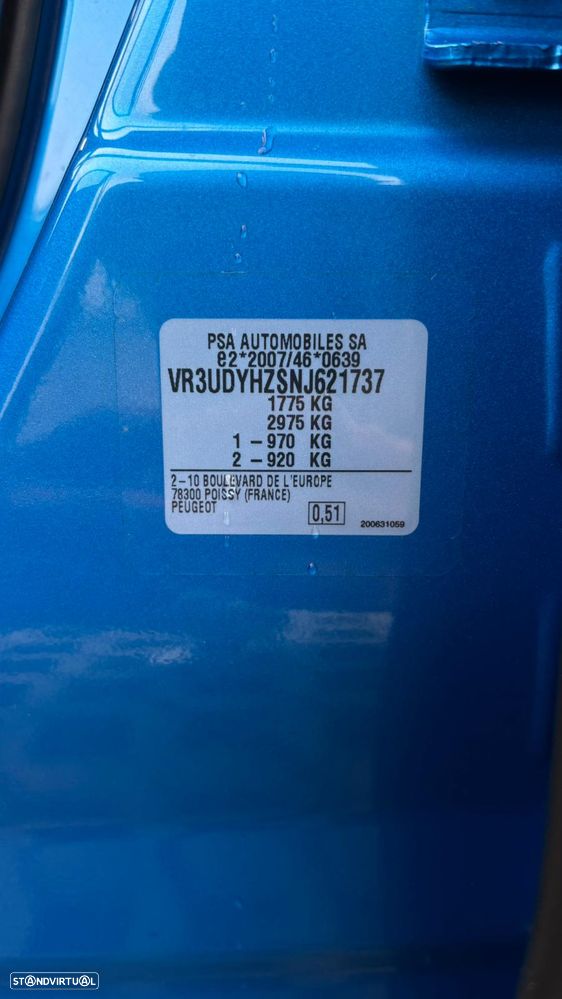 Peugeot 2008 1.5 BlueHDi Allure EAT8 - 28