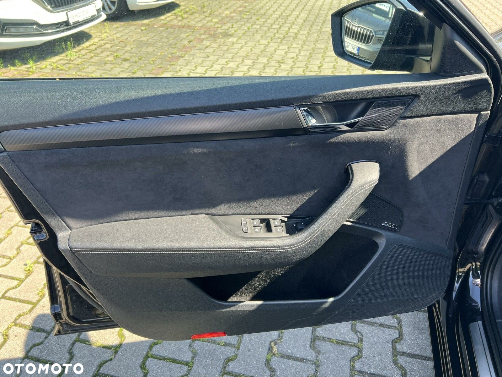 Skoda Superb 2.0 TDI SCR 4x4 Sportline DSG - 19