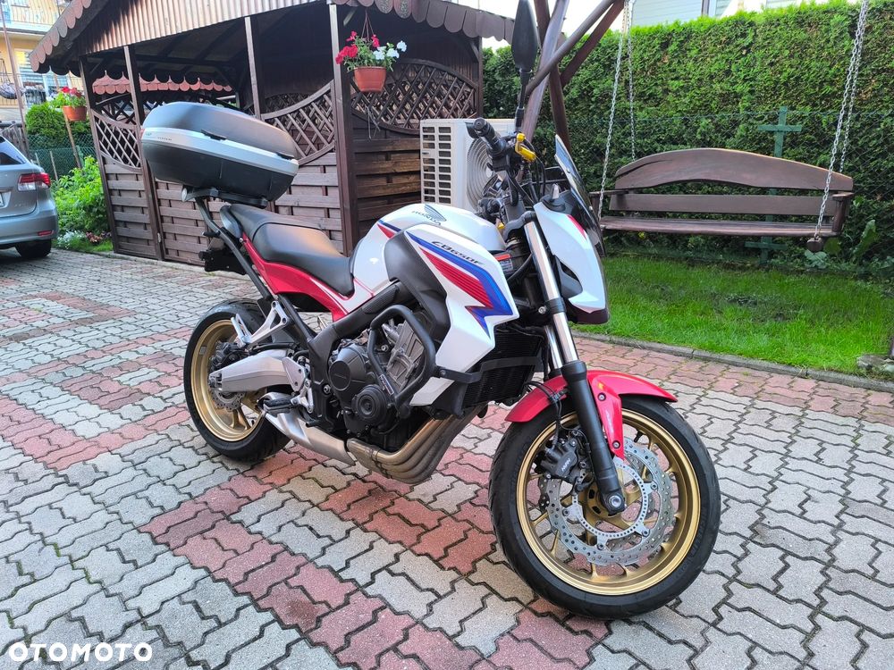 Honda CB - 2