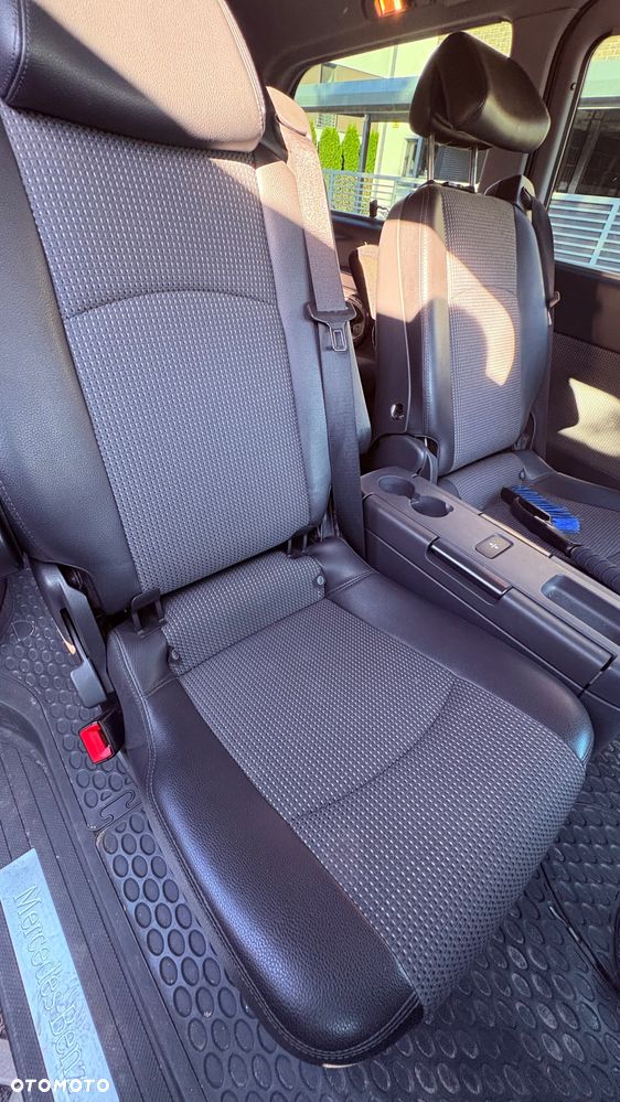 Mercedes-Benz Viano - 16
