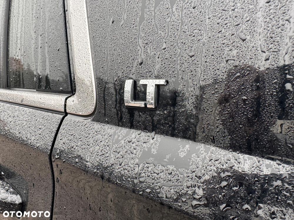 Chevrolet Tahoe - 9