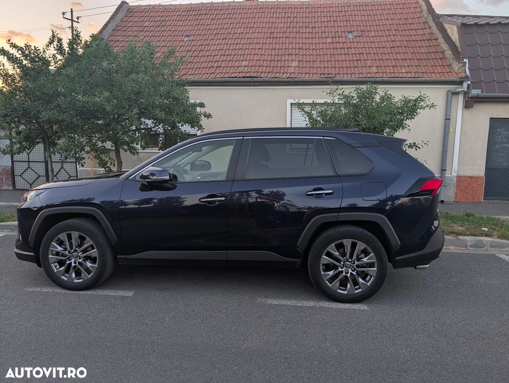 Toyota RAV4 2.0P CVT AWD Luxury - 18