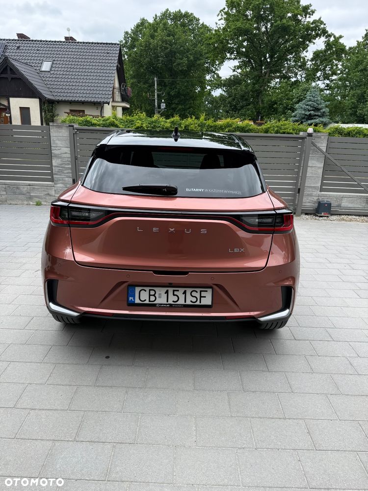 Lexus LBX 1.5 Hybrid Cool - 8