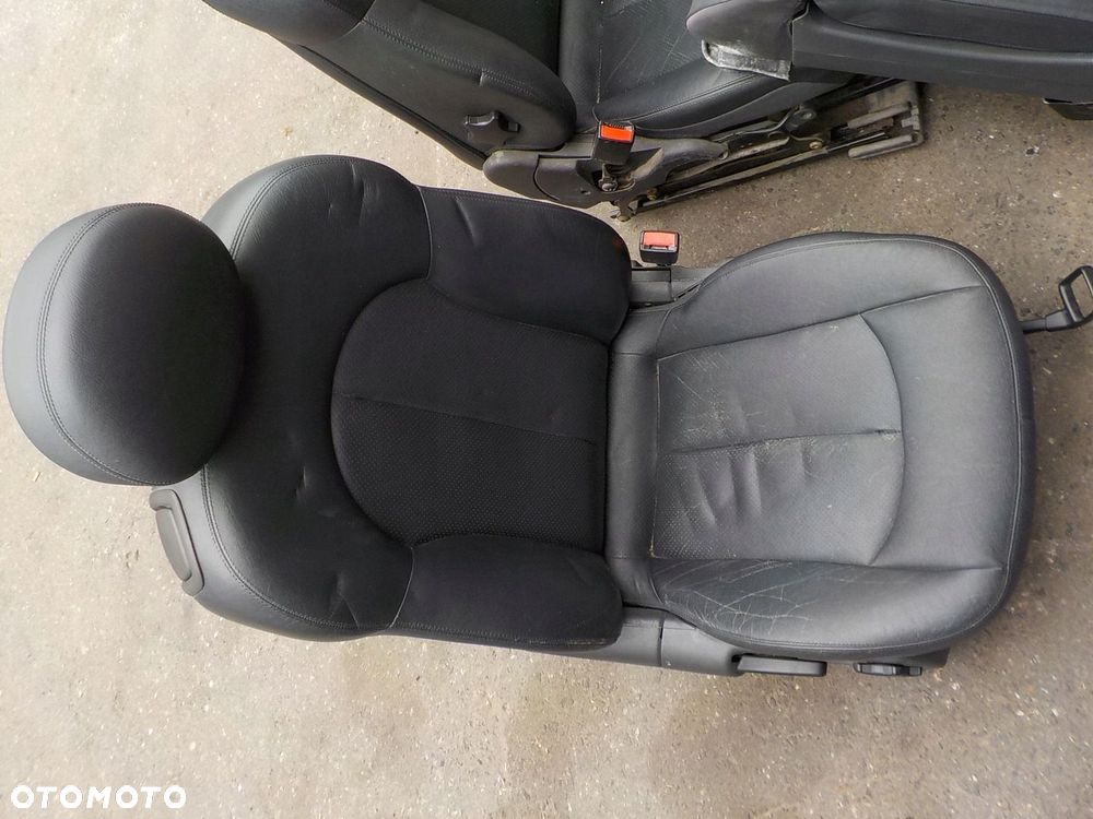 fotel kierowcy fotele komplet skóra mercedes clk w209 - 2