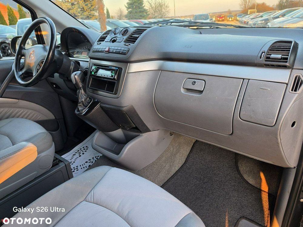 Mercedes-Benz Viano - 28