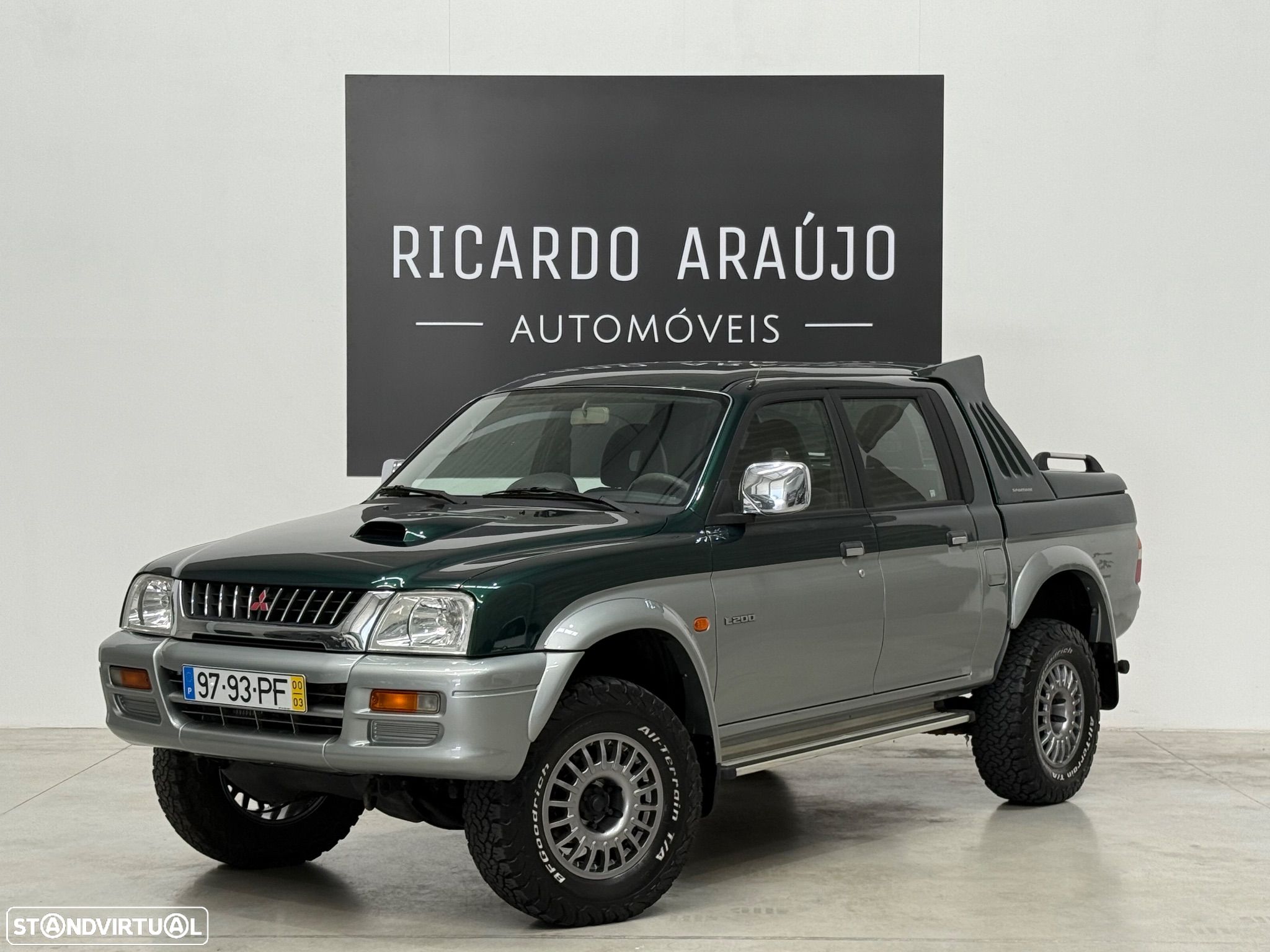Mitsubishi L200 2.5 TD Strakar Sport CD - 1