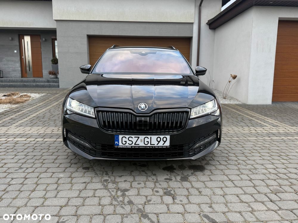 Skoda Superb 2.0 TDI Sportline DSG - 5