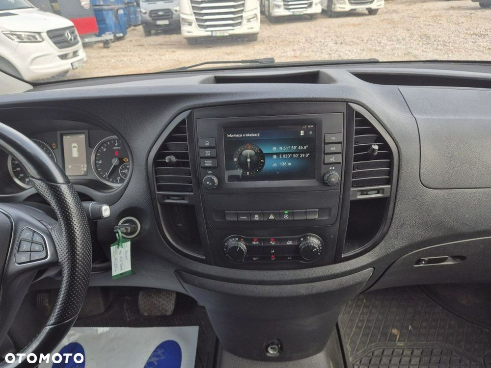 Mercedes-Benz Vito - 19