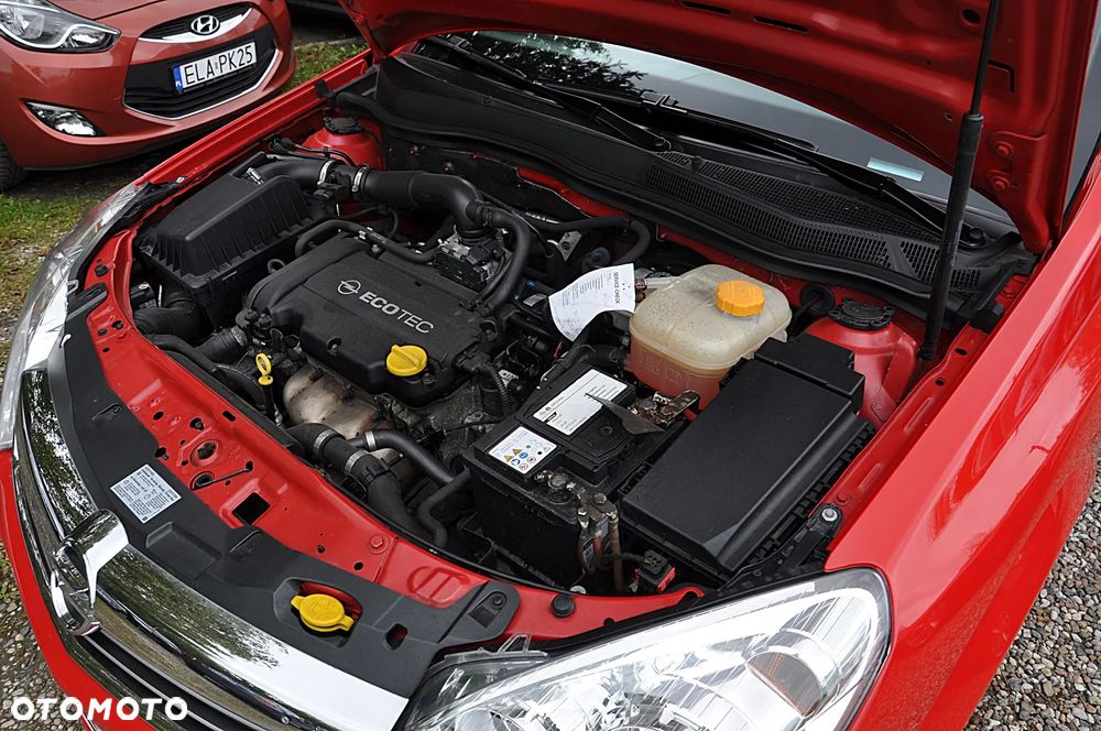 Opel Astra 1.4 Edition Plus - 31