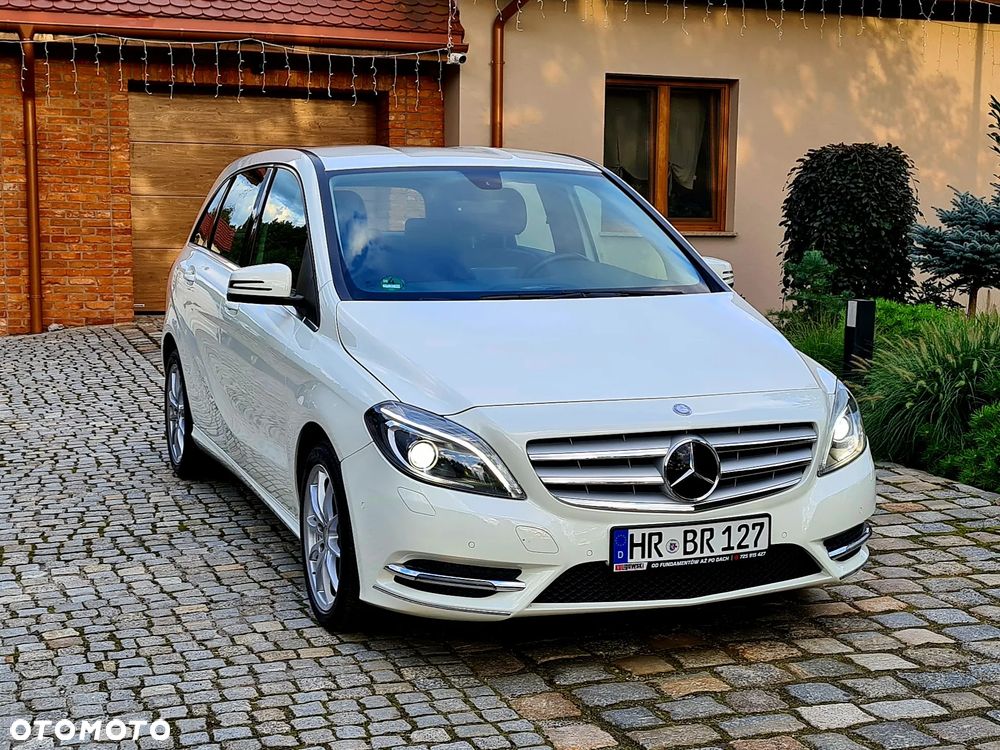 Mercedes-Benz Klasa B 200 7G-DCT AMG Line - 1