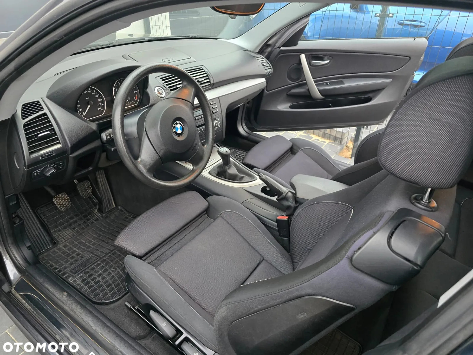 BMW Seria 1 118i - 18