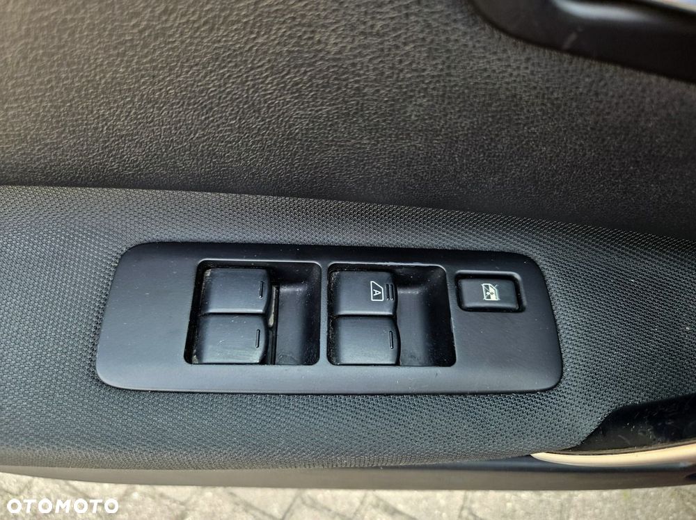 Nissan Qashqai 2.0 acenta - 16