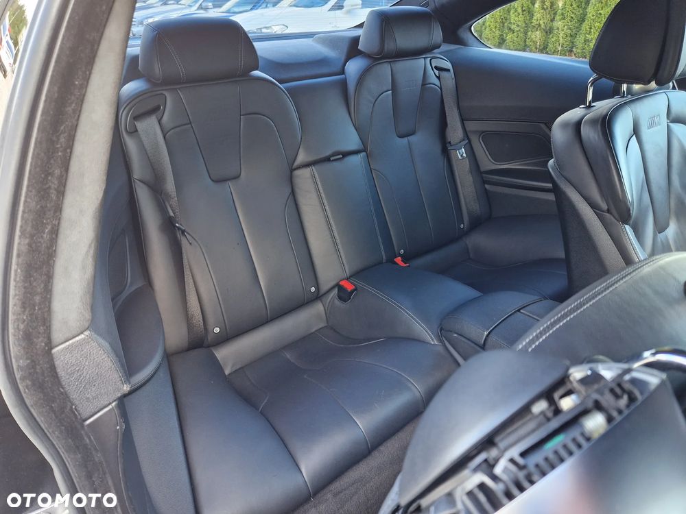 BMW M6 Standard - 16