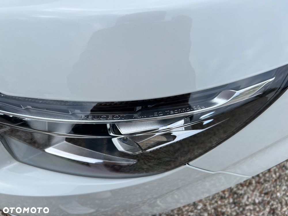 Peugeot 3008 - 24
