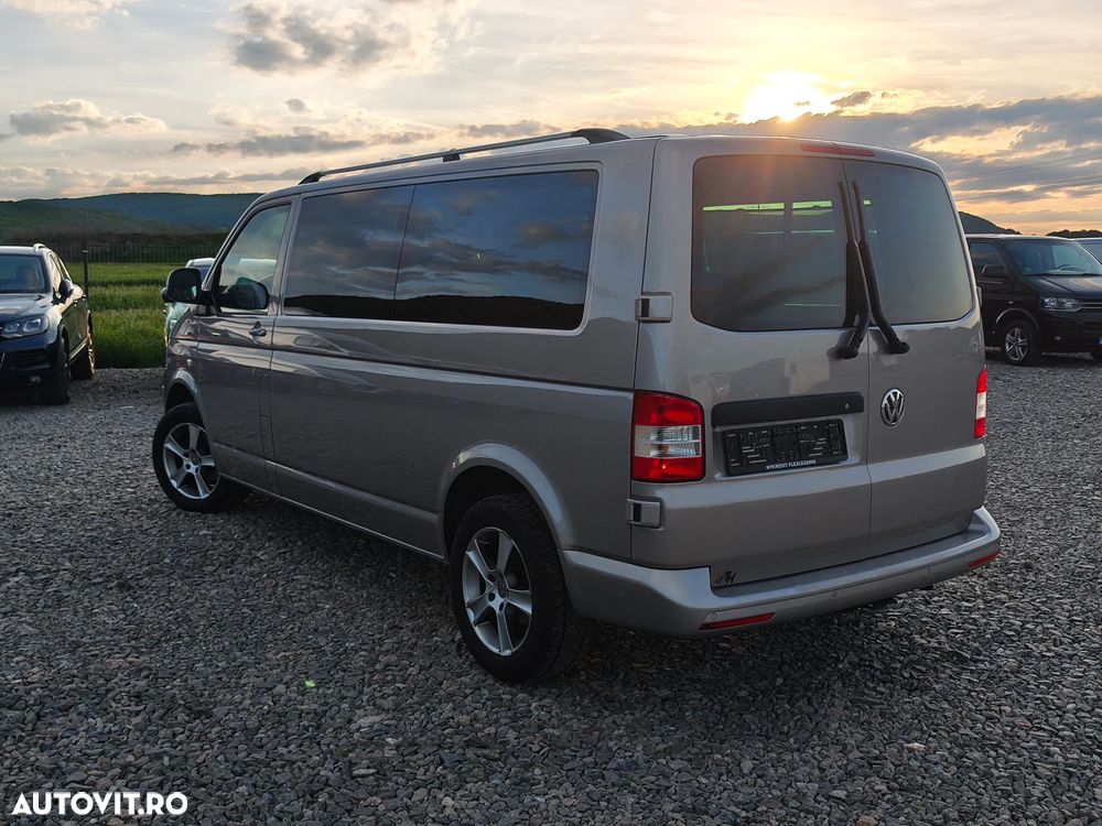 Volkswagen Caravelle - 11