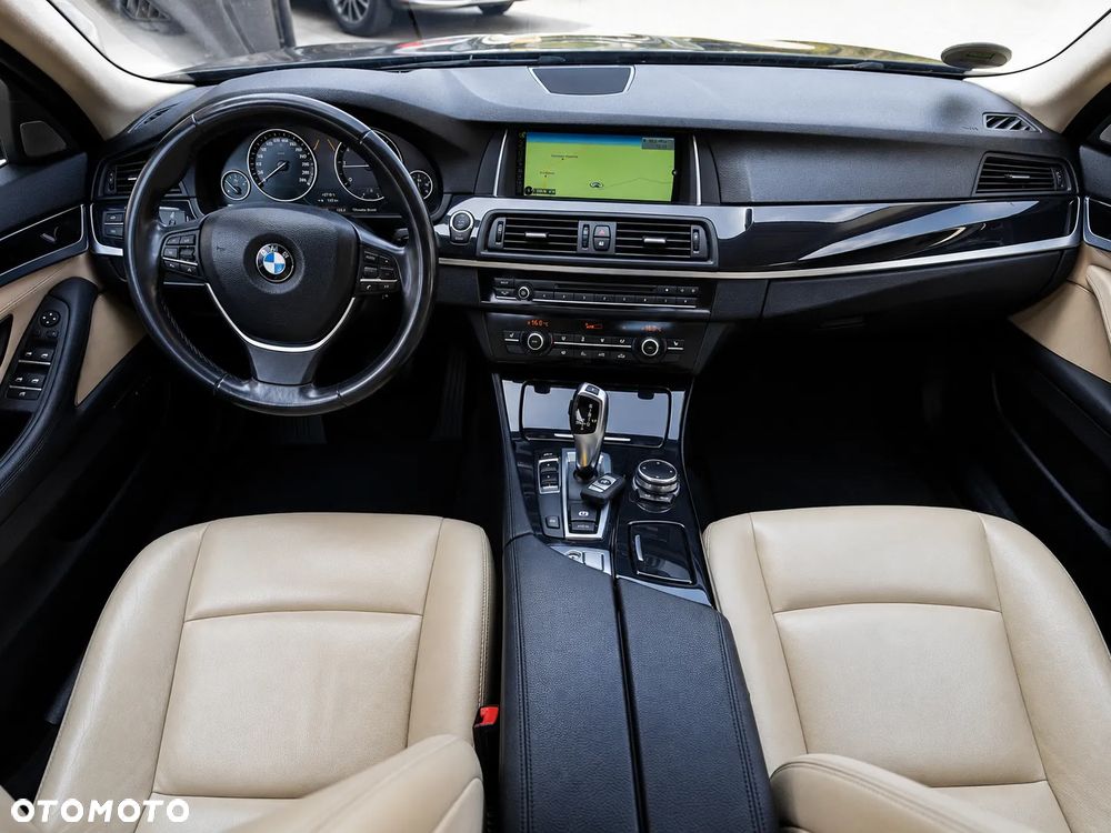 BMW Seria 5 520d Efficient Dynamics Edition Sport Line - 10