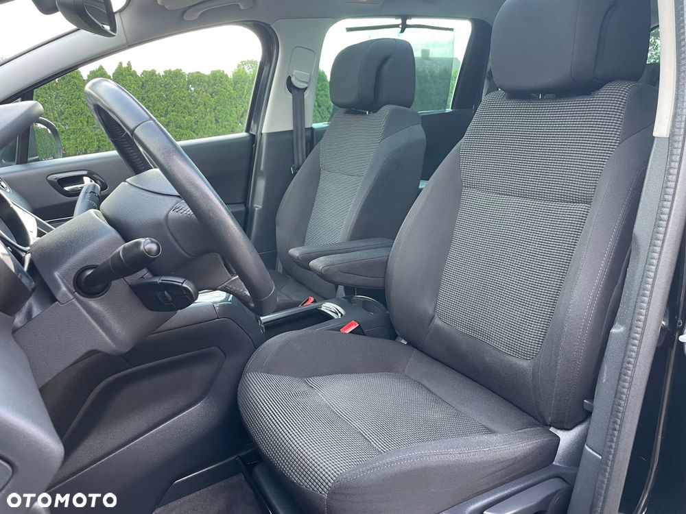 Peugeot 5008 HDI FAP 150 Family - 40