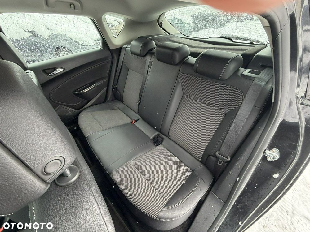 Opel Astra 1.7 CDTI - 23