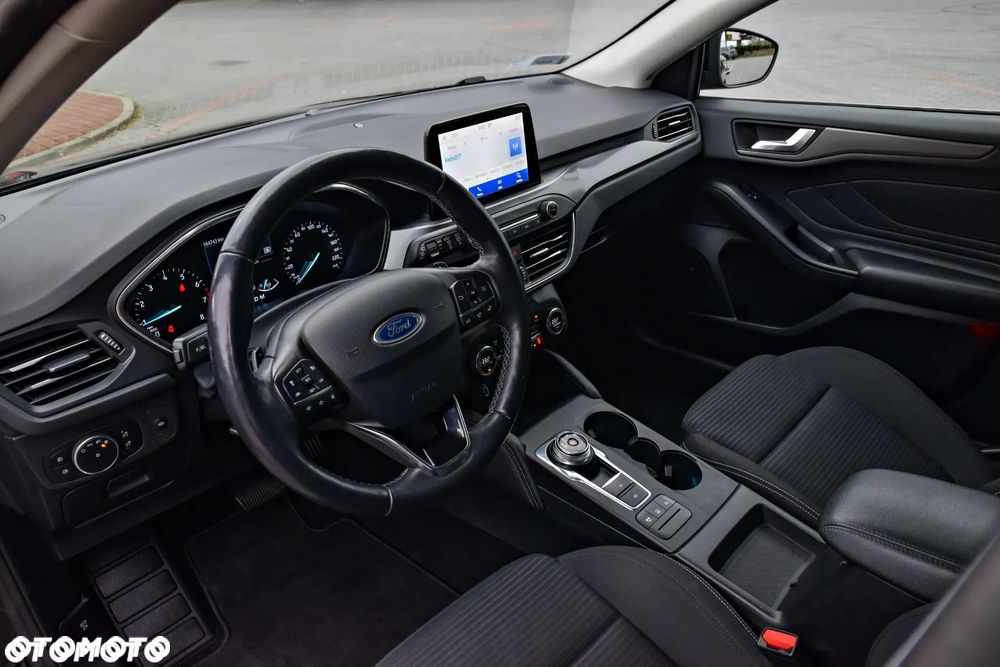 Ford Focus 1.5 EcoBoost Titanium X - 5