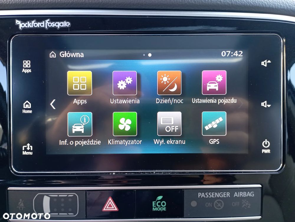 Mitsubishi Outlander 2.0 Intense + Navi 4WD CVT - 23