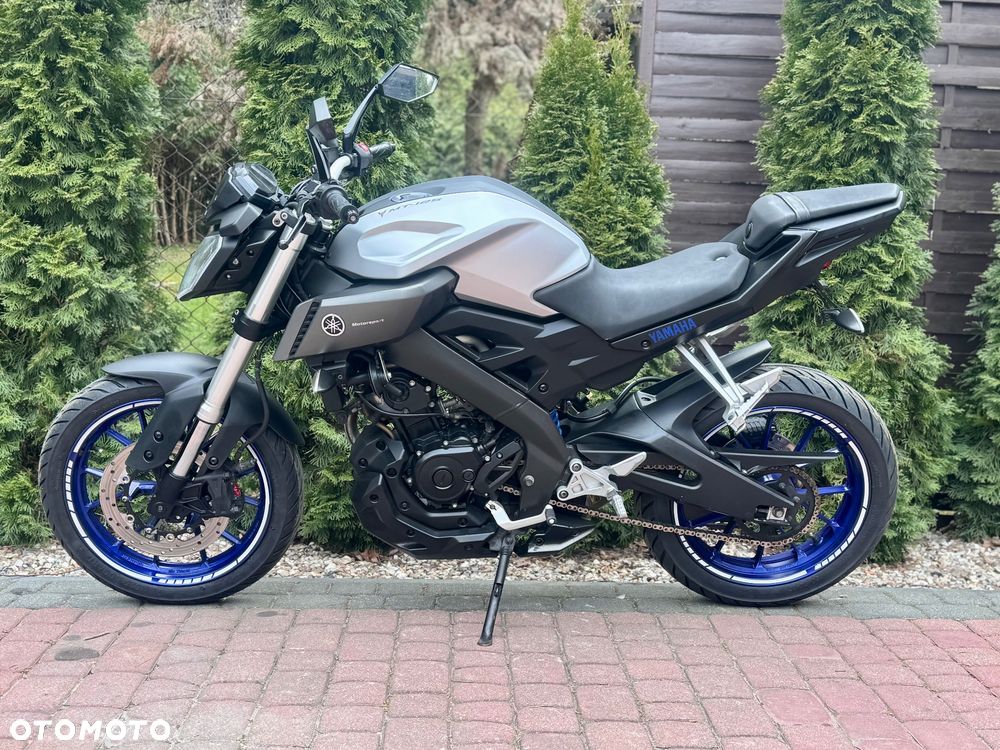 Yamaha MT - 7