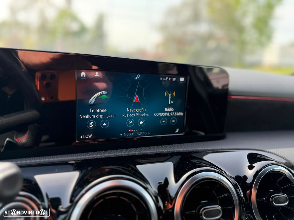 Mercedes-Benz A 220 d 8G-DCT AMG Line - 11