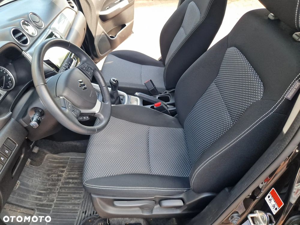 Suzuki Vitara 1.6 Premium 2WD - 19